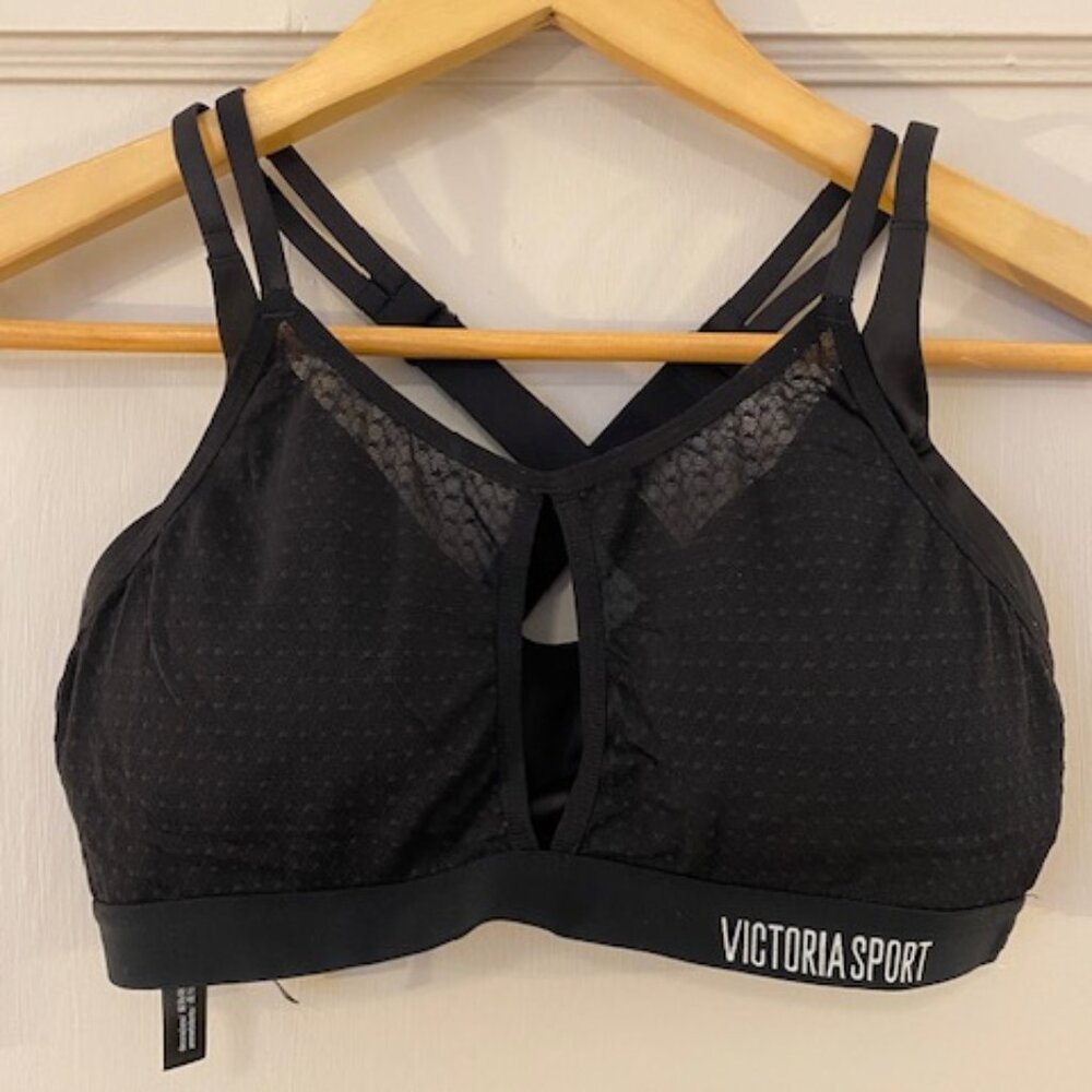 Victoria's Secret Sport "Lightweight" Sports Bra in Black, Size 34C